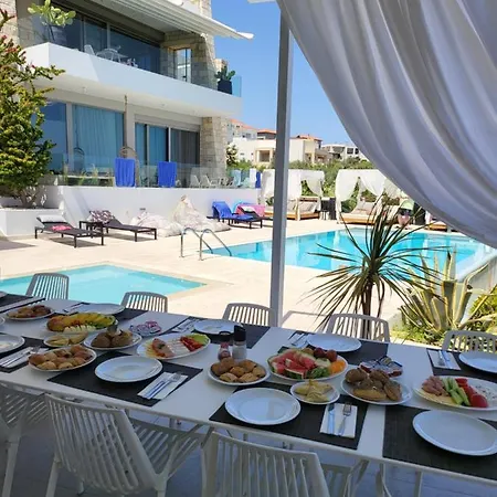 Made Of Blue Luxury Collection * Rethymno (Crete)
