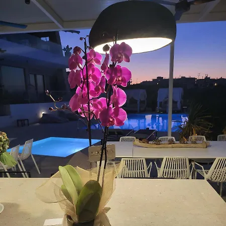 Made Of Blue Luxury Collection Rethymnon